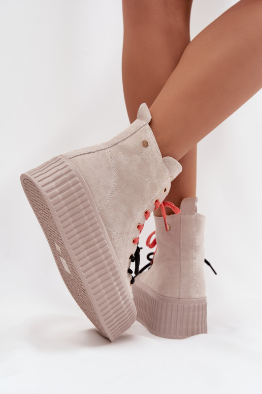 iš zomšos pašiltinti Laisvalaikio bateliai su platforma GOE SS2N4047 smėlio spalvos