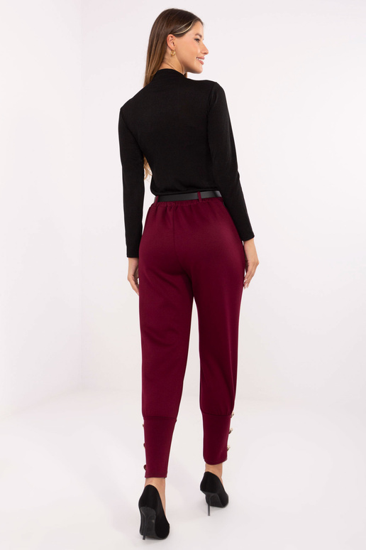 Kelnės bordo spalvos