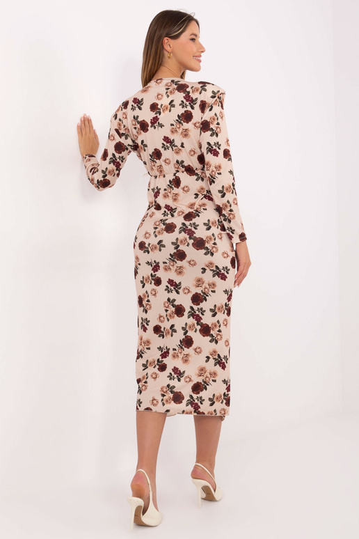 Suknelė smėlinės spalvos