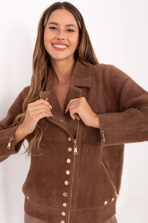 Šviesiai rudas striukė