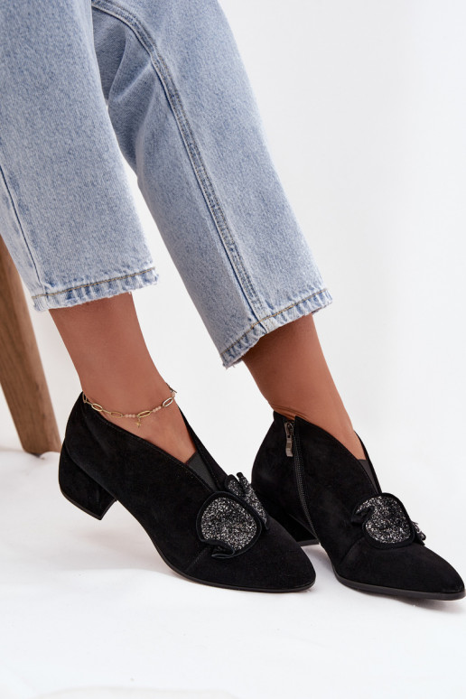   Zomšiniai batai  su kulniukais su ornamentais D&A MR52-182 Juodos spalvos