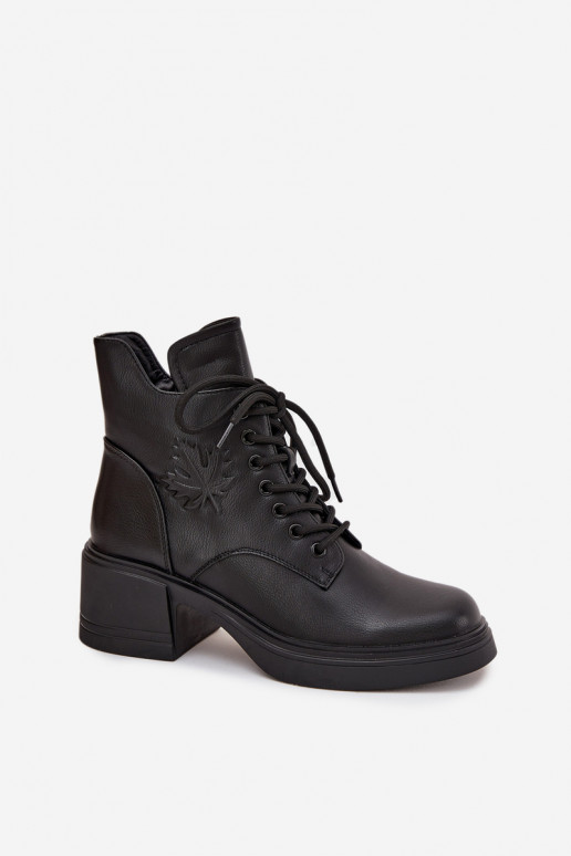 Moteriški natūralios odos aulinukai su kločkėmis, pašiltinti, Vinceza 39950 juodos spalvos