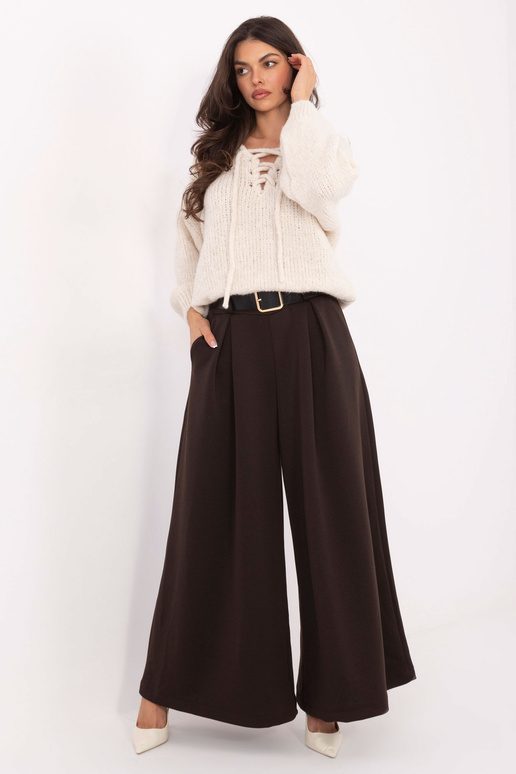 Tamsiai rudos kelnės