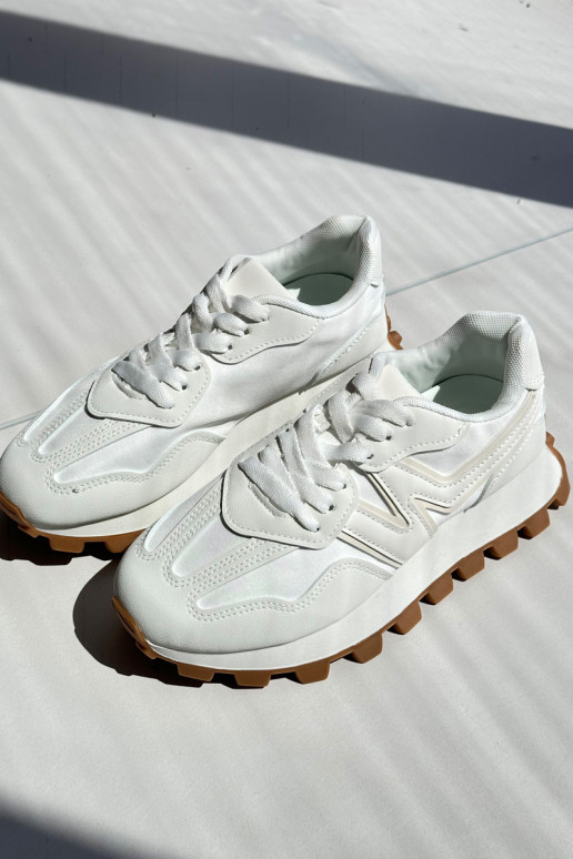  modelio batai sportiniai bateliai  baltos spalvos Kalelia