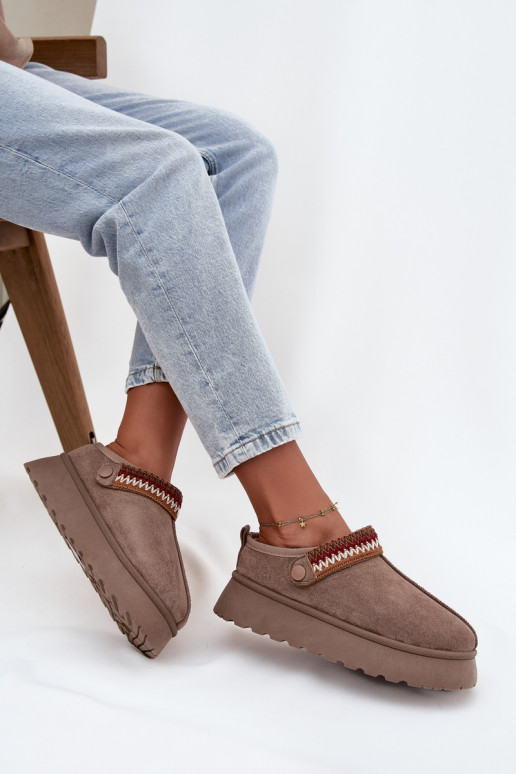 Sniego batai moteriški žemi su judančiais dirželiais ir siuvinėjimu, su platforma smėlio spalvos Lyrisse