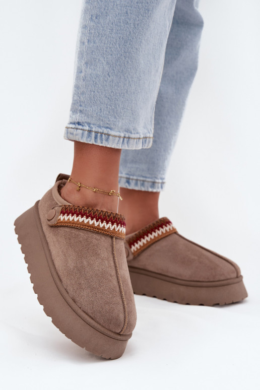 Sniego batai moteriški žemi su judančiais dirželiais ir siuvinėjimu, su platforma smėlio spalvos Lyrisse