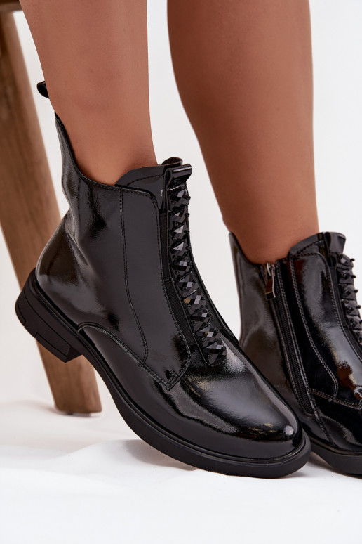 Moteriški lakiniai aulinukai iš dirbtinės odos D&A MR52-108 juodos spalvos