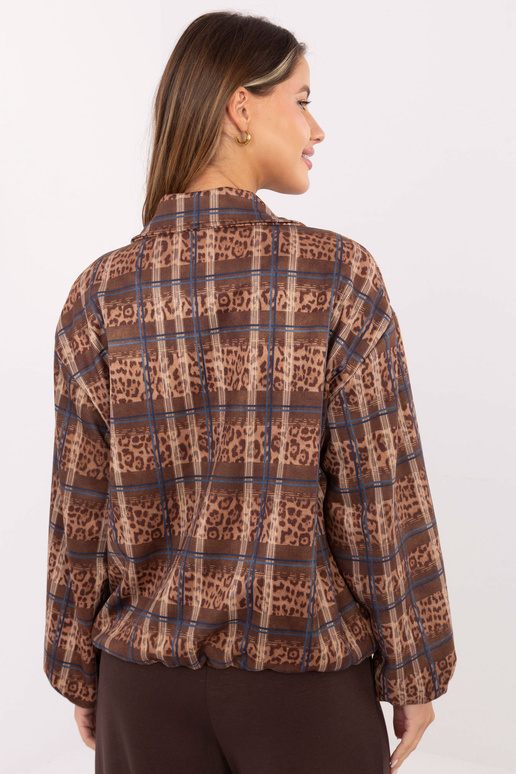 IT striukė karvės spalvos