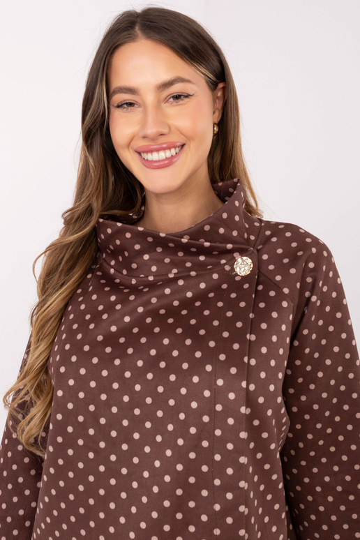 IT megztinis rudas IT megztinis rudas