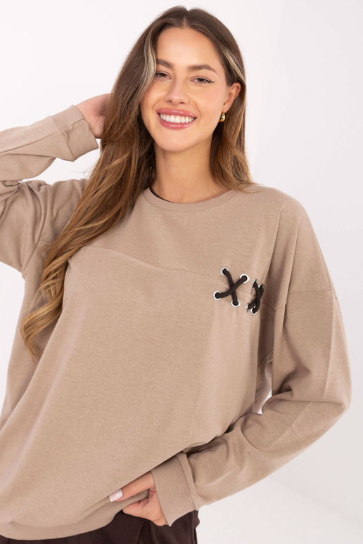 Tamsiai smėlio spalvos bliuzonas