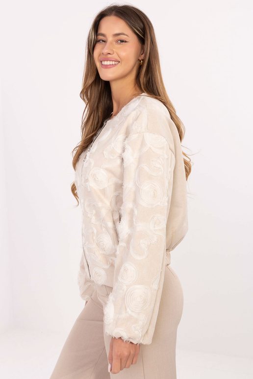 IT striukė šviesiai smėlinė