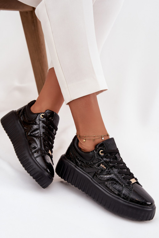 su lako efektu  modelio batai  su platforma Lee Cooper LCJ-25-09-3870 Juodos spalvos