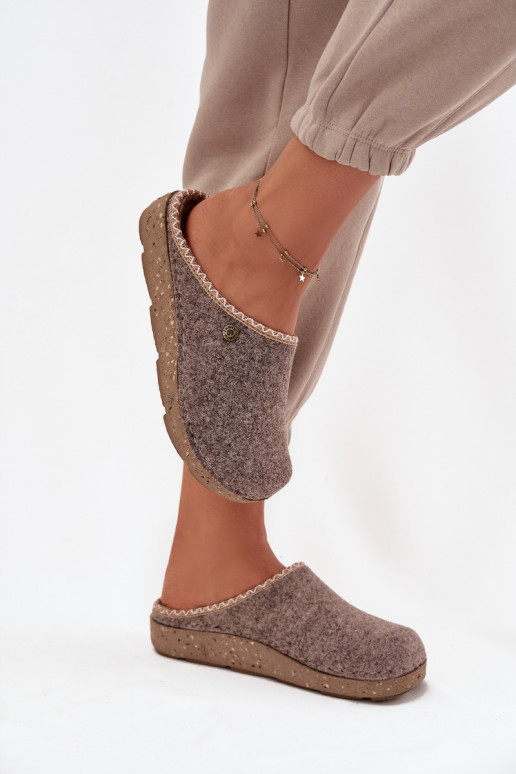 batai naminės Šlepetės  Inblu ED000031 smėlio spalvos