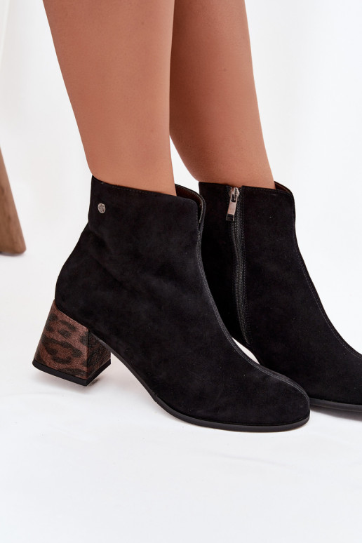 iš zomšos Moteriški aulinukai  K7202-01 Juodos spalvos   iš zomšos Moteriški aulinukai  K7202-01 Juodos spalvos