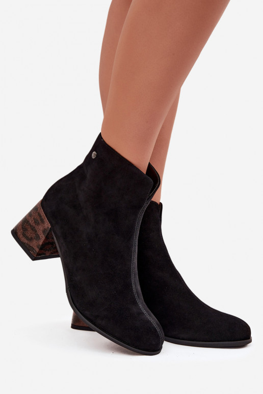 iš zomšos Moteriški aulinukai  K7202-01 Juodos spalvos   iš zomšos Moteriški aulinukai  K7202-01 Juodos spalvos