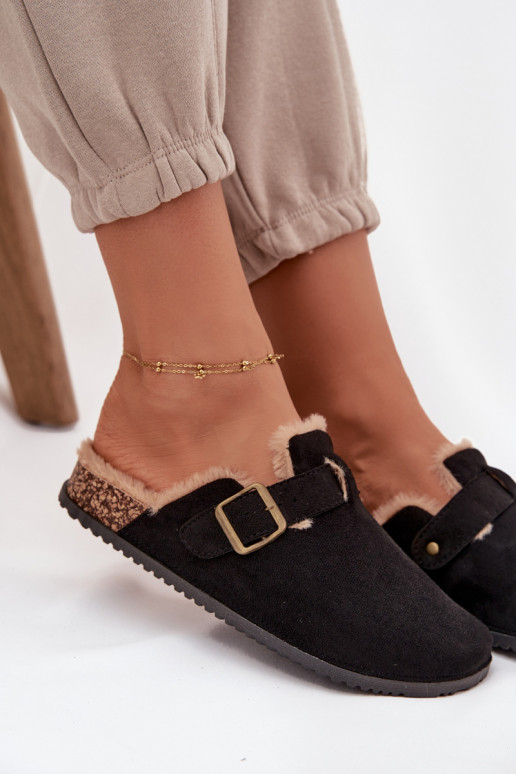 Šlepetės   pašiltinti su kailiuku viduje su sagtimis Juodos spalvos Sylisse