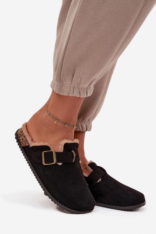 Šlepetės   pašiltinti su kailiuku viduje su sagtimis Juodos spalvos Sylisse