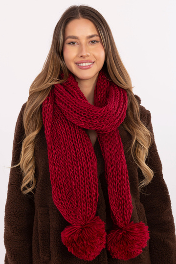 Raudonas AT šalis šalikas