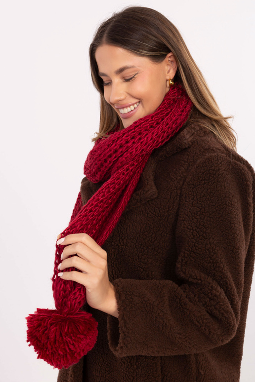 Raudonas AT šalis šalikas