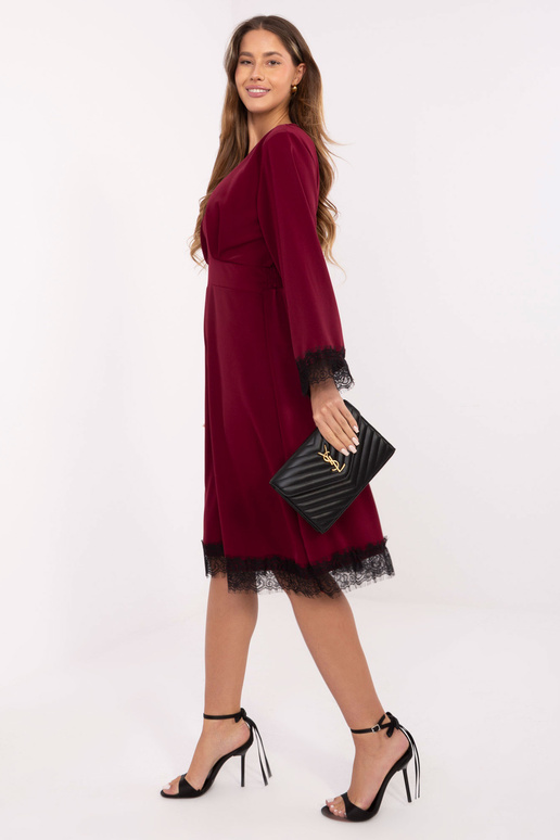 Suknelė bordo spalvos