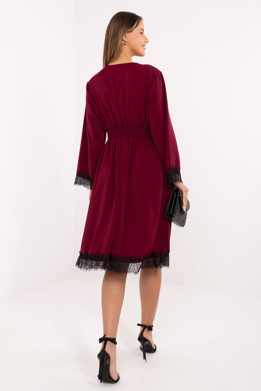 Suknelė bordo spalvos