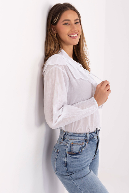 Palaidinė balta