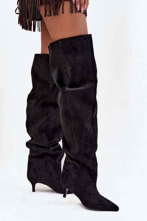 Įsispiriami moteriški ilgaauliai batai su plonais kulniukais juodos spalvos Ysolienne Įsispiriami moteriški ilgaauliai batai su plonais kulniukais juodos spalvos Ysolienne