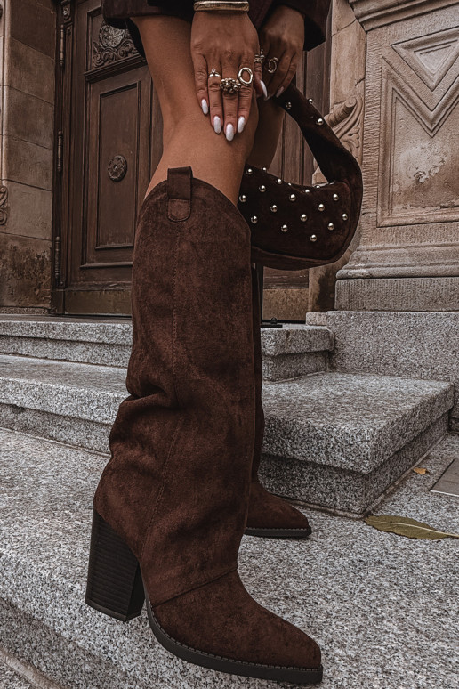 pašiltinti ilgaauliai batai kaubojiško stiliaus su kulniukaissuiš eko zomšosu CzekoladoĮe Tai turivine