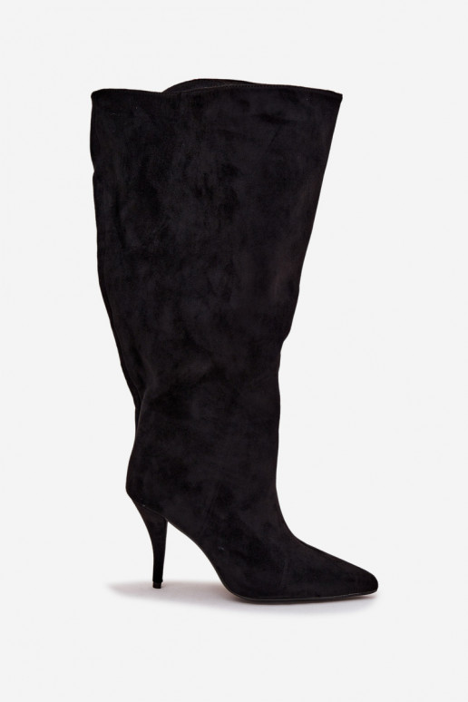 Įsispiriamo modelio moteriški ilgaauliai batai su plonais kulniukaissuiš eko zomšosu juodos spalvos Noretta