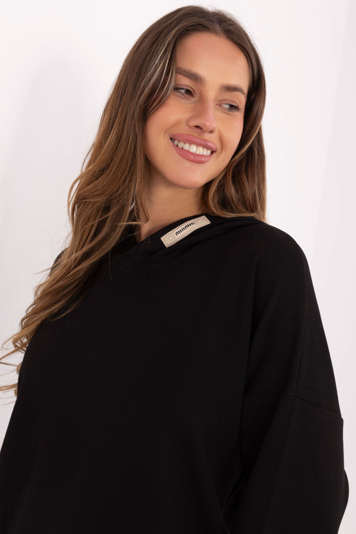 Mėlynas džemperis su užtrauktuku, juodas