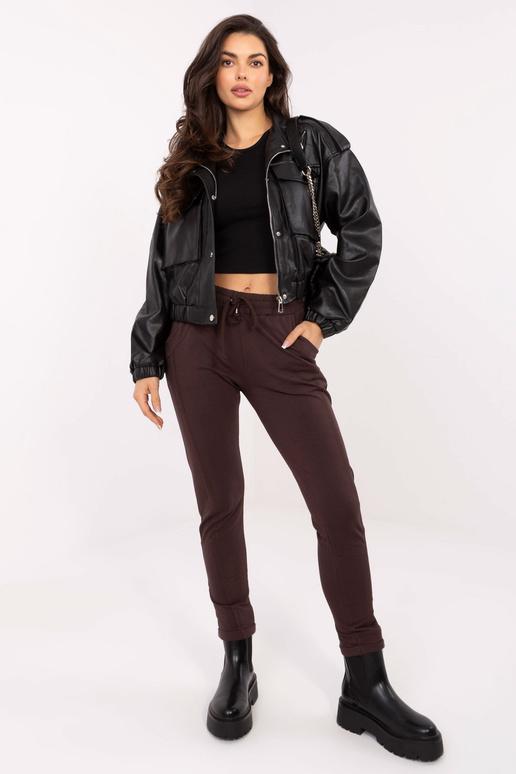 Sportinės kelnės tamsiai rudos spalvos