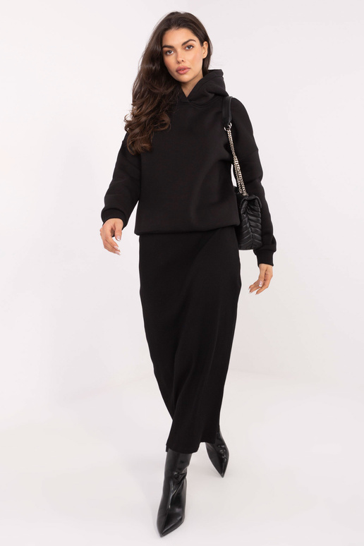 Mėlynas džemperis su užtrauktuku, juodas