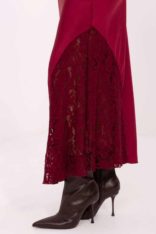 Sijonas tamsiai raudonas