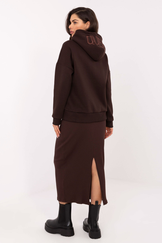 Sijonas tamsiai rudos spalvos