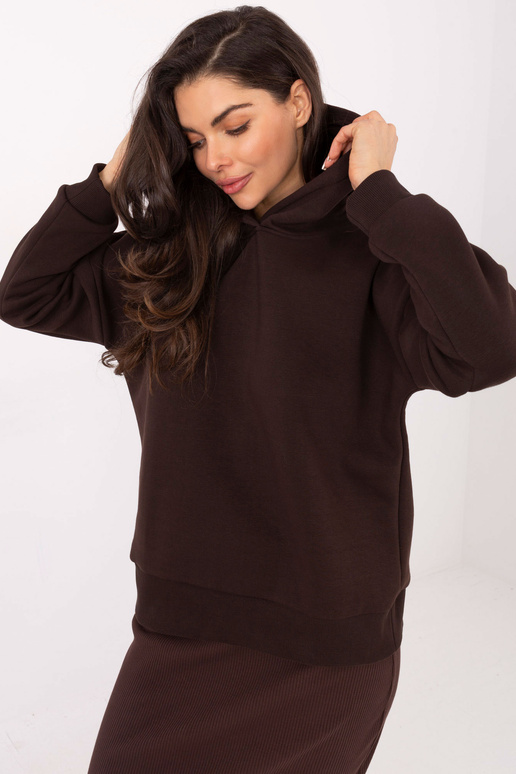 Tamsiai ruda bliuzonė