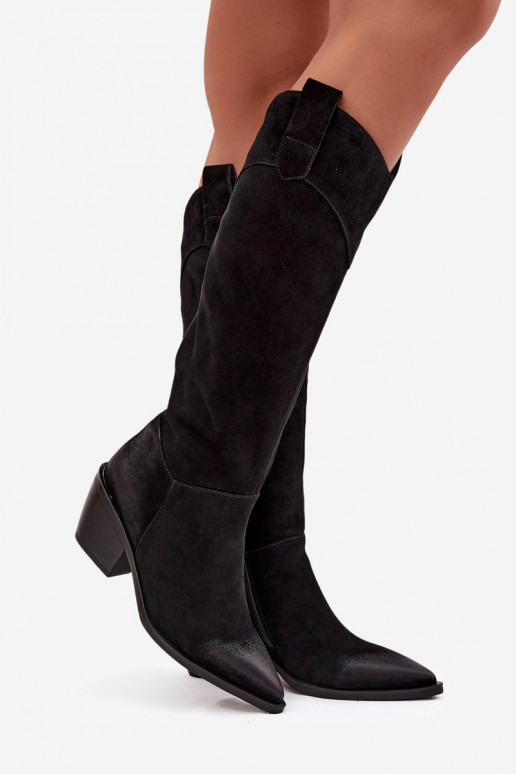 ilgaauliai batai kaubojiško stiliaus  su kulniukais Z Naturalnego Zamszu Artiker 57C0232 Juodos spalvos ilgaauliai batai kaubojiško stiliaus  su kulniukais Z Naturalnego Zamszu Artiker 57C0232 Juodos spalvos