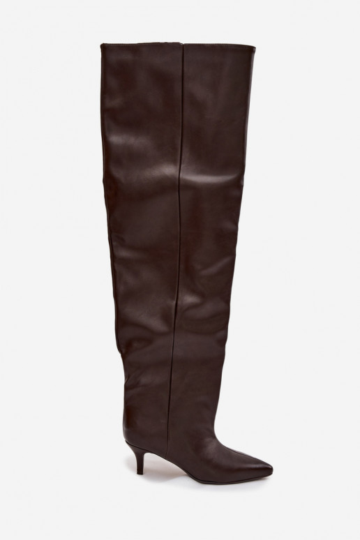 Įsispiriami moteriški ilgaauliai batai su plonais kulniukais šokolado spalvos Ysolienne Įsispiriami moteriški ilgaauliai batai su plonais kulniukais šokolado spalvos Ysolienne