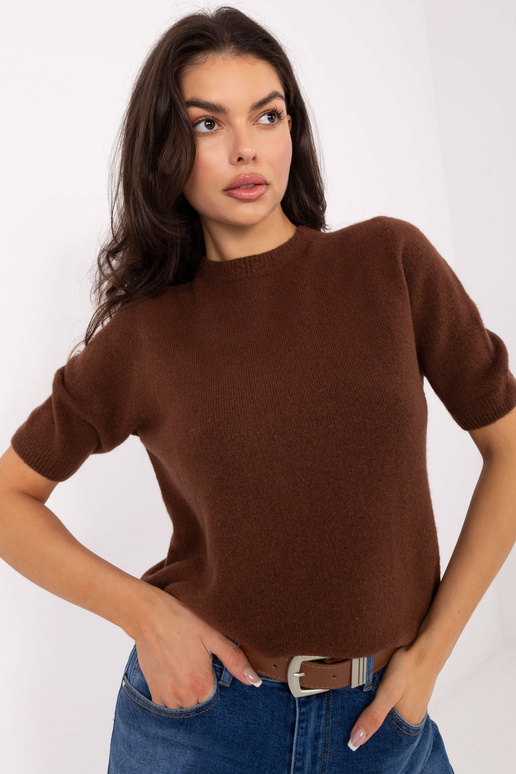 Megztinis šviesiai rudas