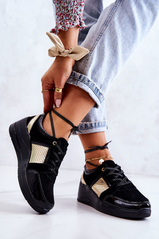  iš zomšos sportiniai bateliai  Juodos spalvos Larson