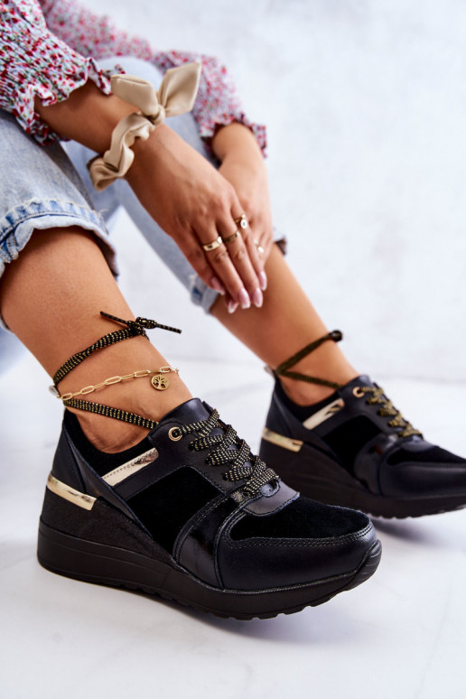  iš zomšos sportiniai bateliai  Juodos spalvos Larson