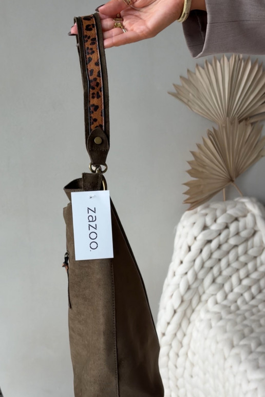 Rankinė Z iš eko zomšosu zielona Deliane