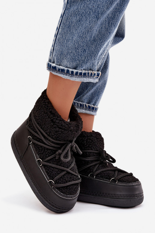 sniego batai  su kailiuku Typu Baranek su dirželiais Juodos spalvos Belira