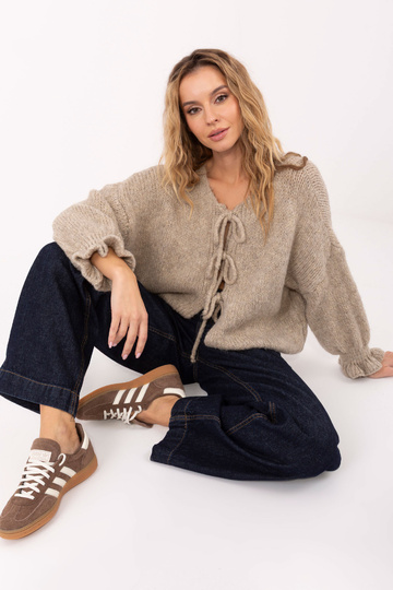 Megztinis smėlio spalvos