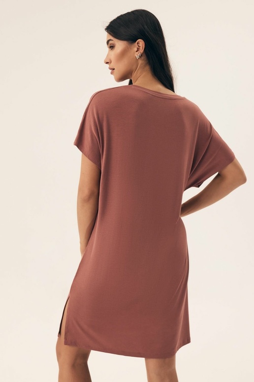  Naktiniai 220981 Henderson 