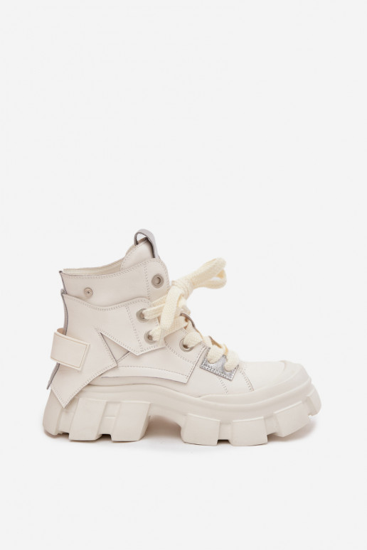 Odiniai pašiltinti sportinio stiliaus aulinukai GOE SS2N4055 baltos spalvos