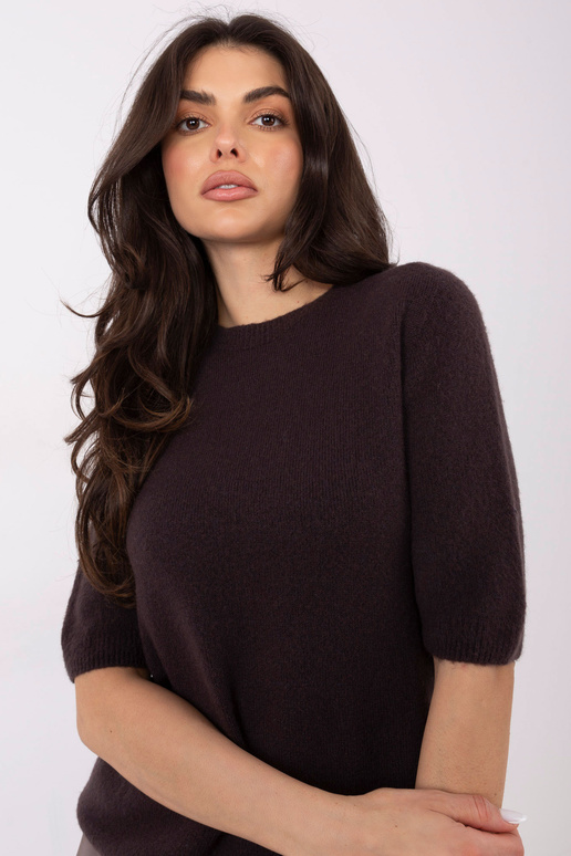 Megztinis tamsiai rudos spalvos