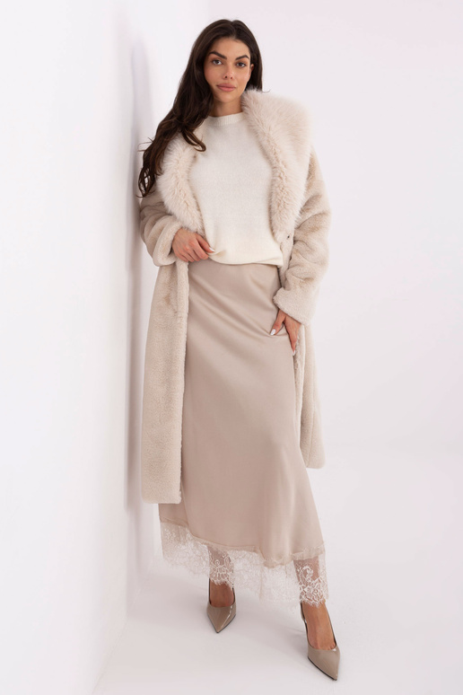 Megztinis šviesiai smėlinis