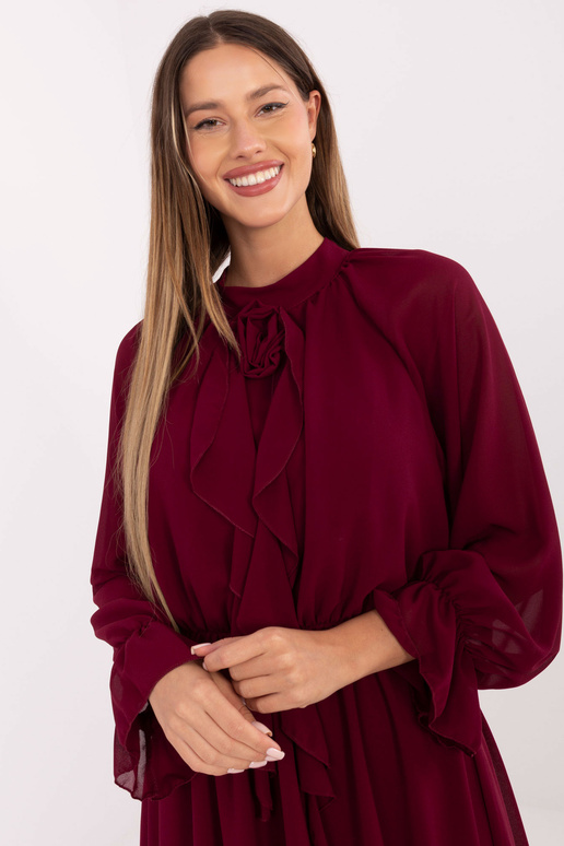 Suknelė bordo spalvos