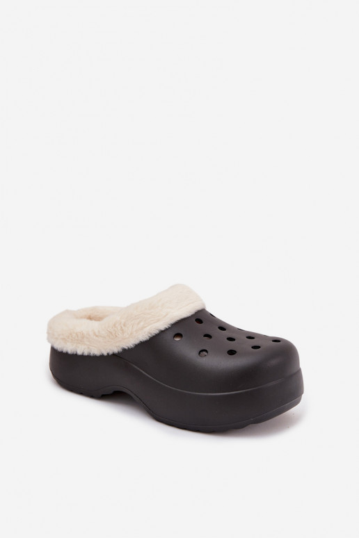  Moteriškos šlepetės pašiltinti su kailiuku viduje Juodos spalvos Palvine