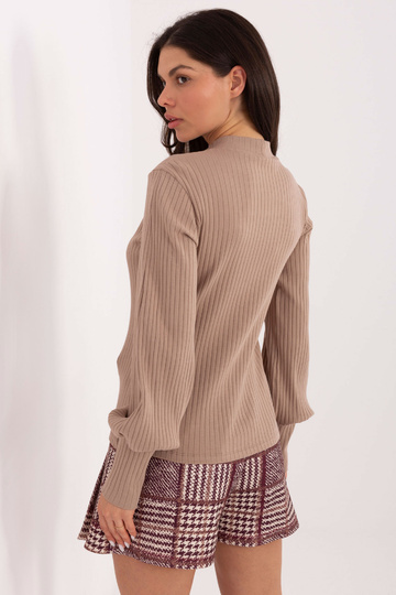 Palaidinė tamsiai smėlio...